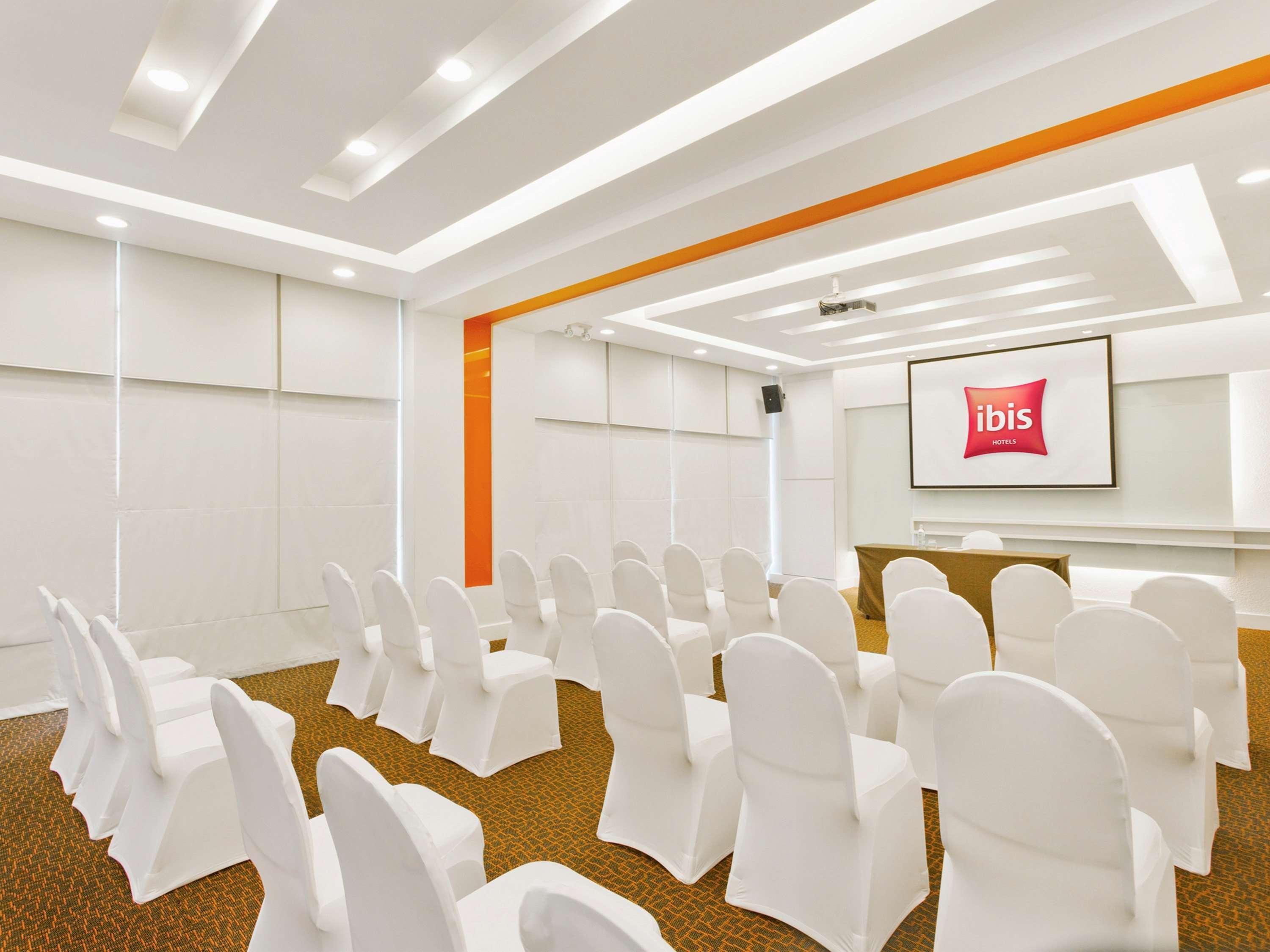 Ibis - Sha Extra Hotel